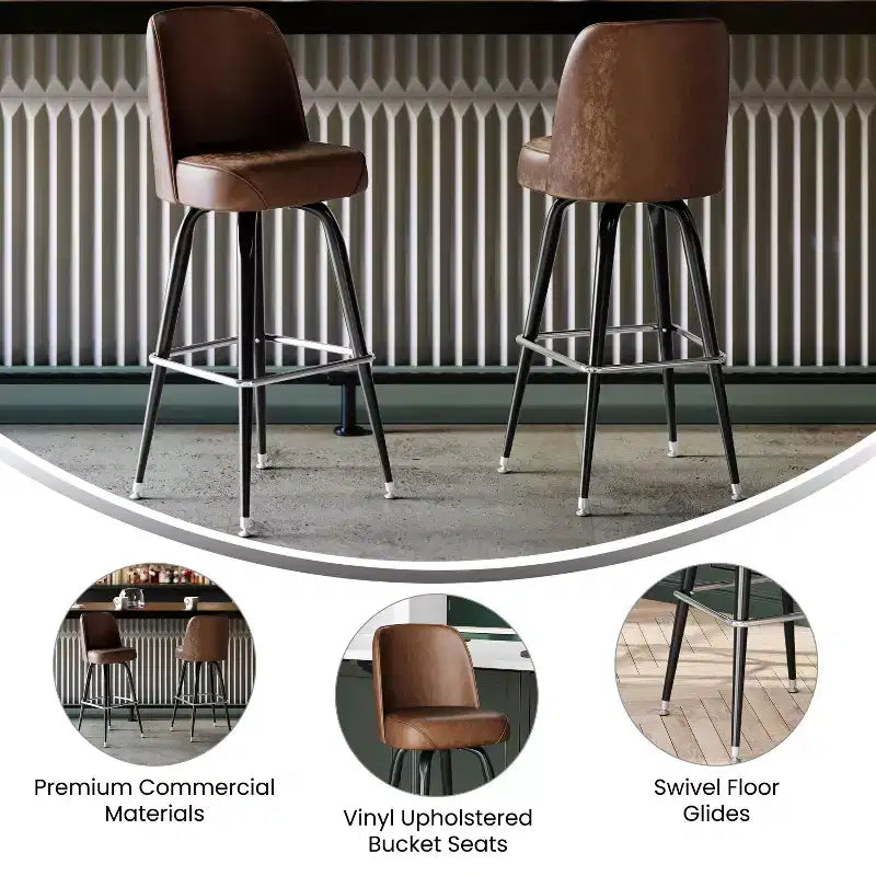 Tabouret de bar Emma et Oliver en métal avec siège baquet pivotant