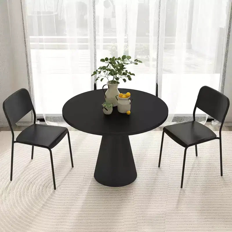 Costway Lot de 4 Chaises de Salle à Manger Modernes avec Dossier Incliné et Pieds en Métal Robustes en Plastique Noir/Blanc
