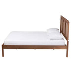 Lit plate-forme queen size Baxton Studio Blossom classique et traditionnel en bois de noyer cendré et rotin