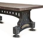 Table en fonte avec plateau en teck recyclé