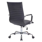 Fauteuil de bureau LeisureMod Harris - Cuir côtelé avec structure en métal chromé - Chaise de bureau moderne pivotante et inclinable