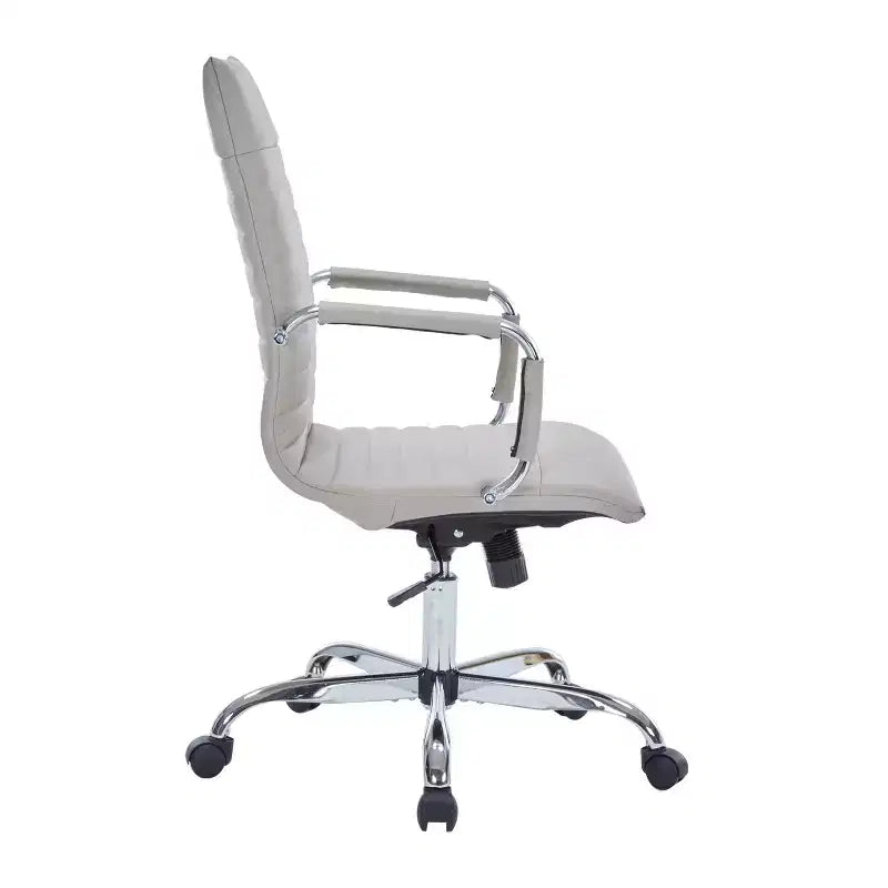 Fauteuil de bureau LeisureMod Harris - Cuir côtelé avec structure en métal chromé - Chaise de bureau moderne pivotante et inclinable