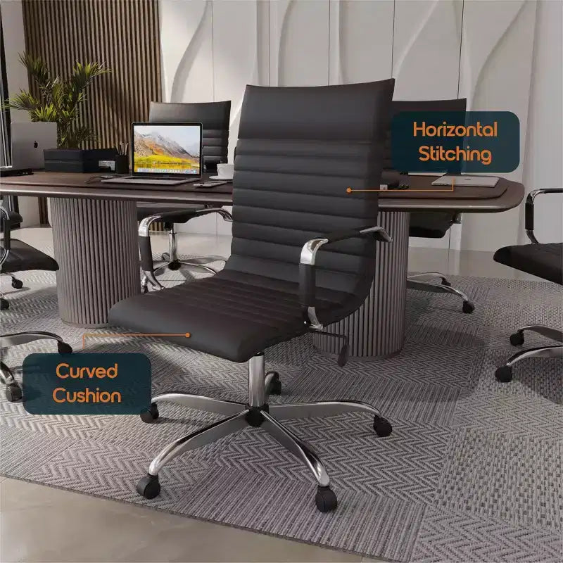 Fauteuil de bureau LeisureMod Harris - Cuir côtelé avec structure en métal chromé - Chaise de bureau moderne pivotante et inclinable