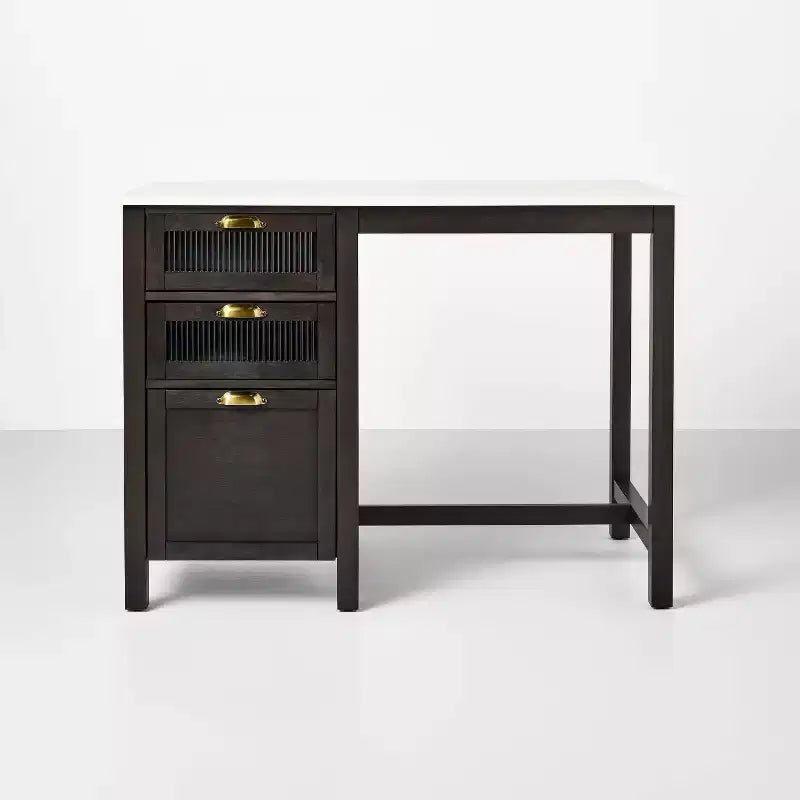 Îlot de cuisine en verre cannelé et bois de 48 po avec coin repas - Hearth & Hand avec Magnolia