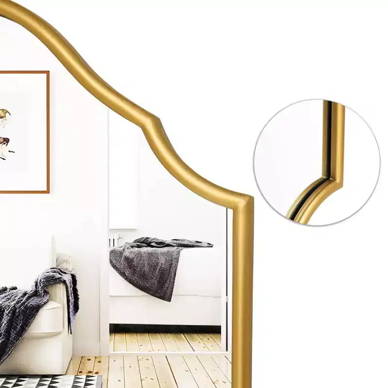 Miroir sur pied arqué en métal WallBeyond 65x22