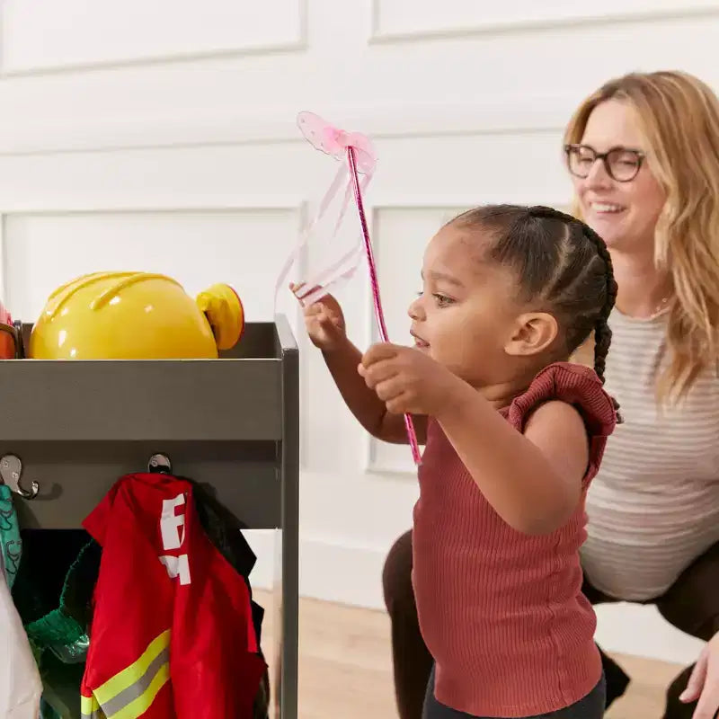 ECR4Kids Streamline Meuble de rangement à costumes pour tout-petits, meuble Montessori
