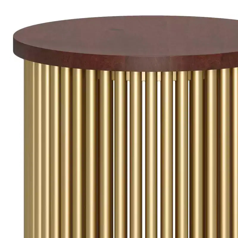 Table d'appoint Karl avec accents métalliques - WyndenHall