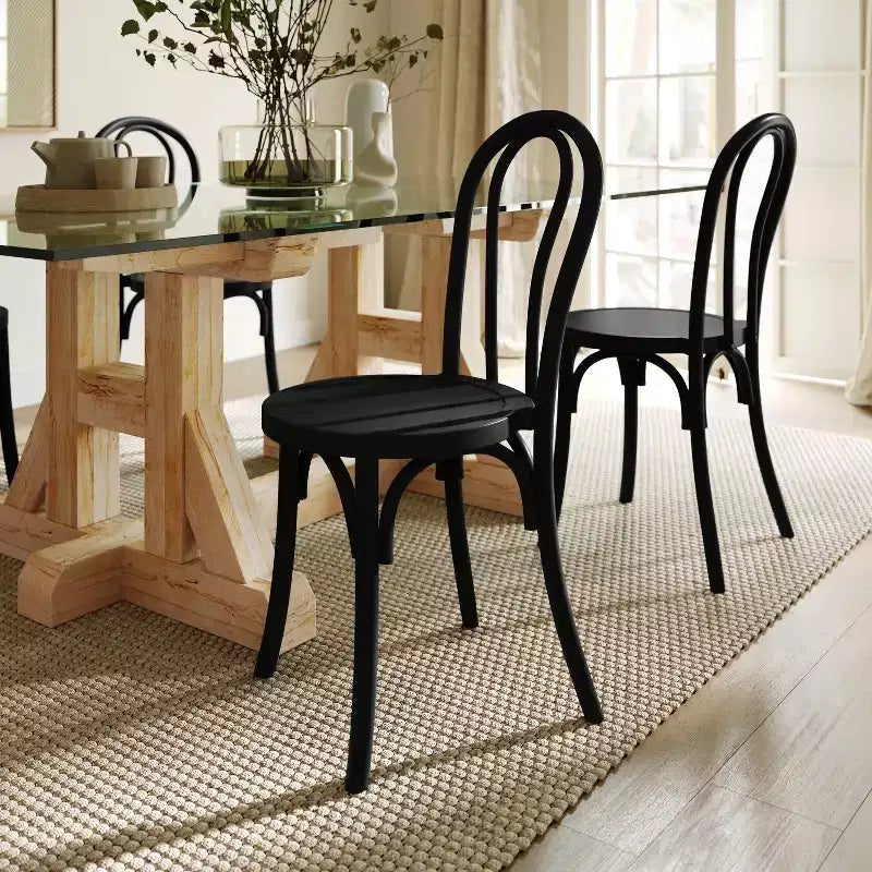 Flash Furniture Betsy Chaise de salle à manger empilable en bois massif de style Thonet de qualité commerciale – Lot de 2