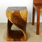 Tabouret tournant en bois 12 X 12 X 18 po. Noyer huilé