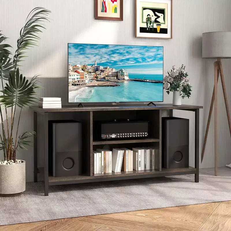 Meuble TV Costway avec prise de courant, ports USB et Type-C, console TV 3 niveaux Gris