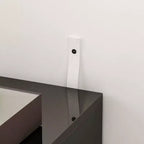 Commode moderne à 5 tiroirs Famapy, finition brillante, avec éclairage inférieur