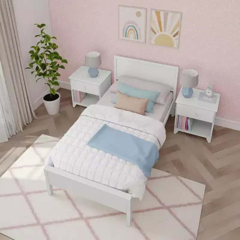 Cadre de lit jumeau Max & Lily, plateforme classique en bois massif avec tête de lit à panneaux pour enfants