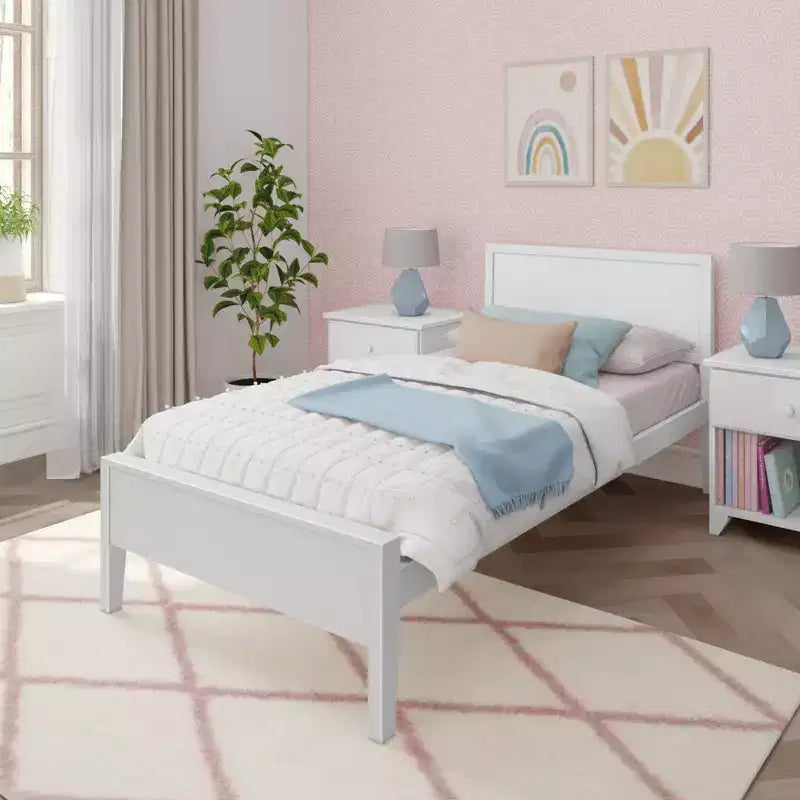 Cadre de lit jumeau Max & Lily, plateforme classique en bois massif avec tête de lit à panneaux pour enfants
