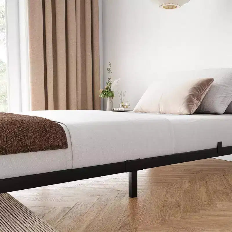 Whizmax Cadre de Lit 8 Pouces Queen/Full/Twin, Plateforme en Métal à Profil Bas, Support de Matelas, Silencieux, Montage Facile, Noir