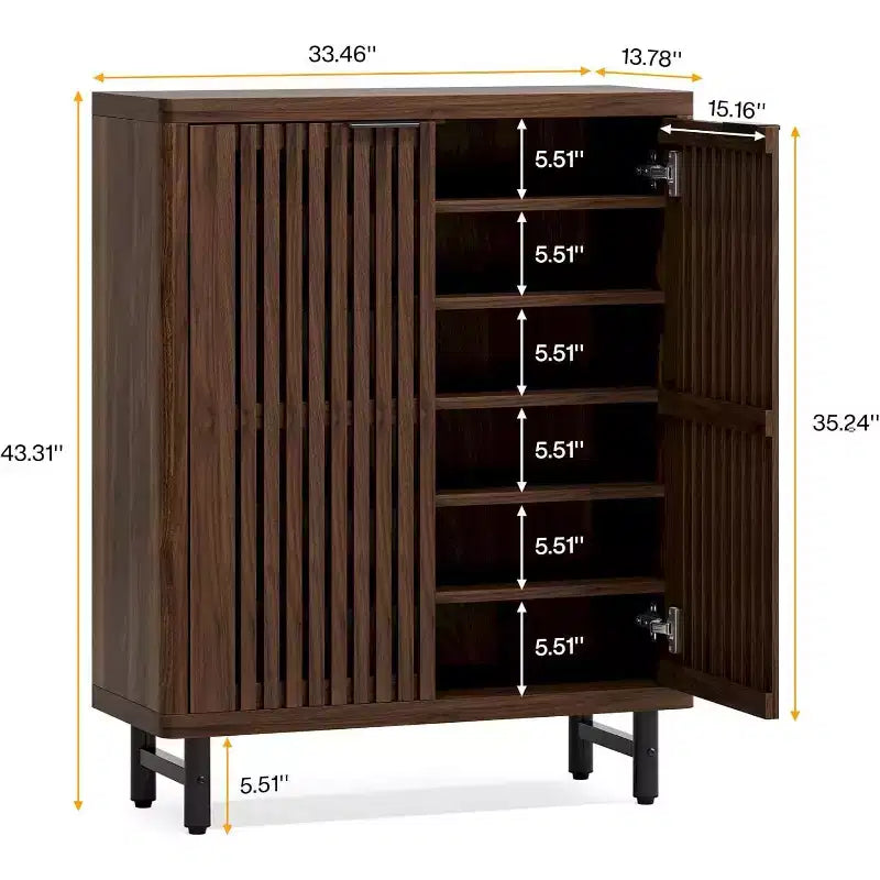 Meuble à chaussures 6 niveaux Lantine avec portes persiennes