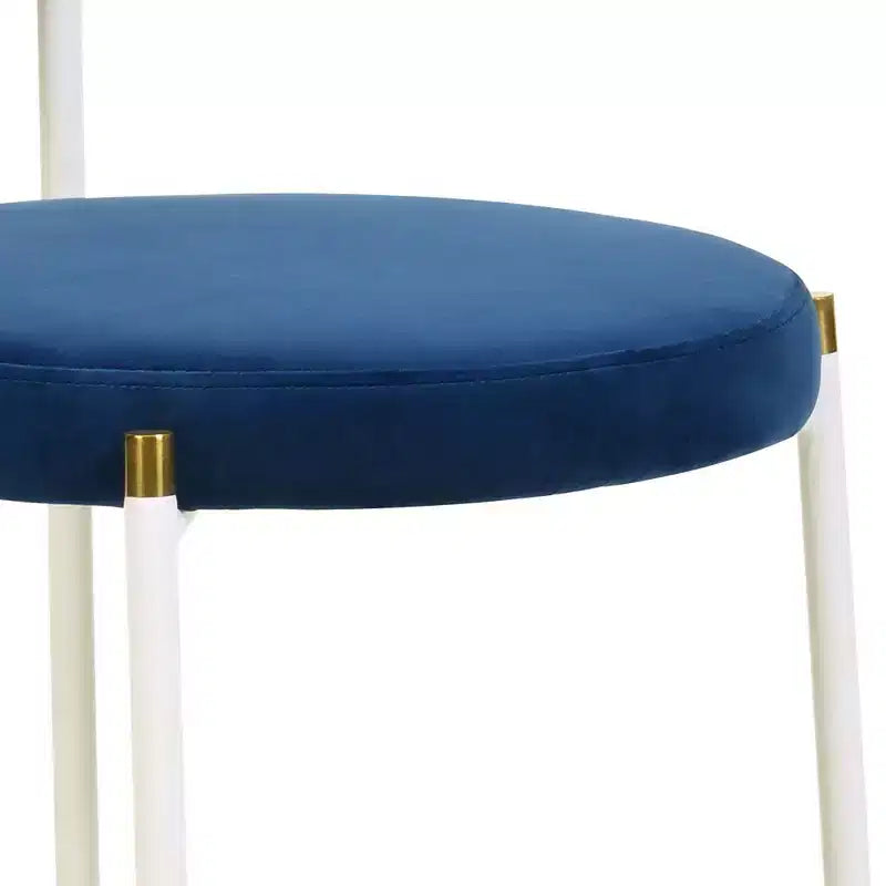 Chaise de salle à manger en velours LeisureMod Euston – Chaise à dossier ouvert en rotin avec base en acier inoxydable, assise moderne confortable pour cuisine, salle à manger, café