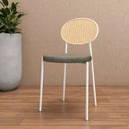 Chaise de salle à manger en velours LeisureMod Euston – Chaise à dossier ouvert en rotin avec base en acier inoxydable, assise moderne confortable pour cuisine, salle à manger, café