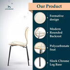 LeisureMod Oyster Chaises de salle à manger transparentes (Lot de 4) - Design incurvé empilable avec pieds en acier inoxydable noir pour cuisine ou salle à manger