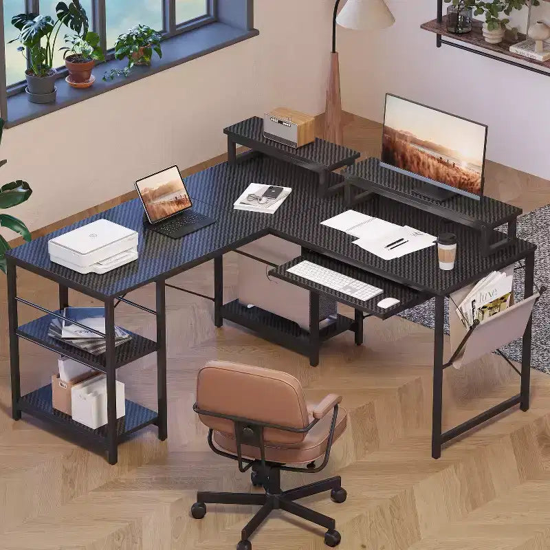 Bestier Bureau de Jeu en L de 60 Pouces avec Supports d'Écran et Plateau de Clavier, Longue Table pour 2 Personnes avec Étagères, Poste de Travail d'Angle RVB pour PC Gamer