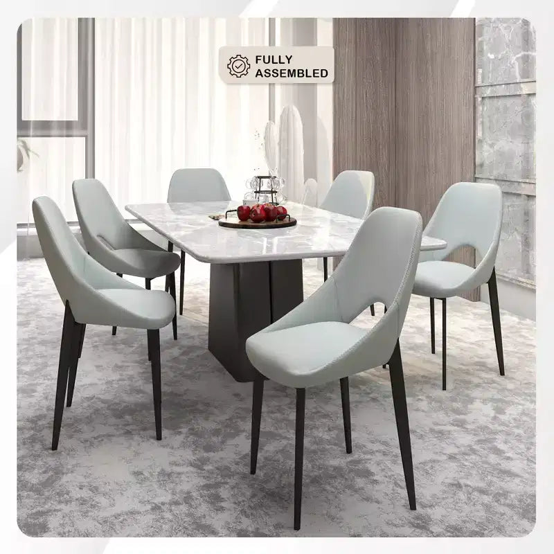 LeisureMod Amalfi Collection, lot de 2 chaises de salle à manger rembourrées. Design à dossier ouvert incurvé avec pieds en fer thermolaqué pour cuisine et salle à manger.