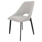 LeisureMod Amalfi Collection, lot de 2 chaises de salle à manger rembourrées. Design à dossier ouvert incurvé avec pieds en fer thermolaqué pour cuisine et salle à manger.