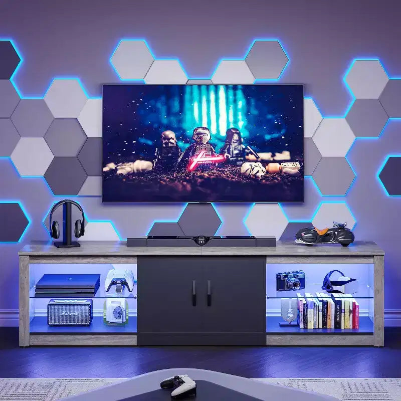 Meuble TV Bestier 70 LED pour téléviseurs jusqu'à 75 pouces, console média de centre de divertissement avec étagères réglables en verre trempé et rangement fermé pour le salon