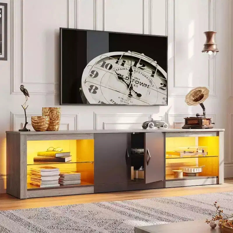 Meuble TV Bestier 70 LED pour téléviseurs jusqu'à 75 pouces, console média de centre de divertissement avec étagères réglables en verre trempé et rangement fermé pour le salon