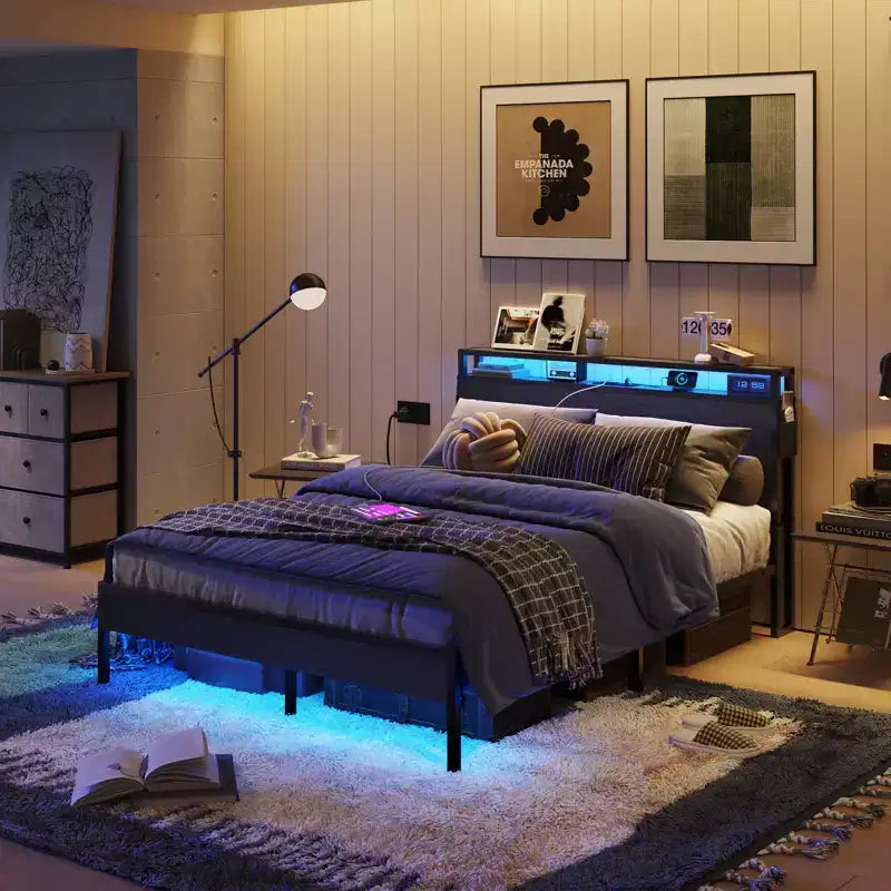 Cadre de lit Bestier Queen avec tête de lit, plateforme à deux lumières LED en métal avec station de recharge et rangement à 2 niveaux, antidérapant, sans bruit
