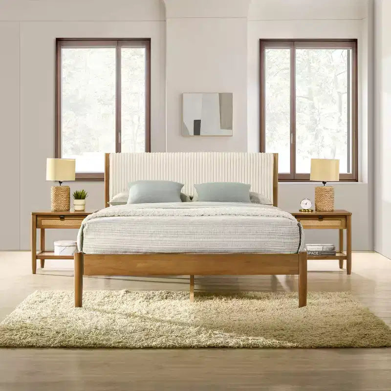 Ensemble de chambre à coucher Roundhill Furniture Vichy 3 pièces en hévéa, lit plateforme avec deux tables de chevet