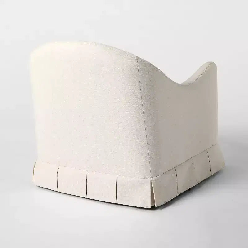 Fauteuil pivotant et planeur à plis creux rembourré – Threshold conçu avec Studio McGee