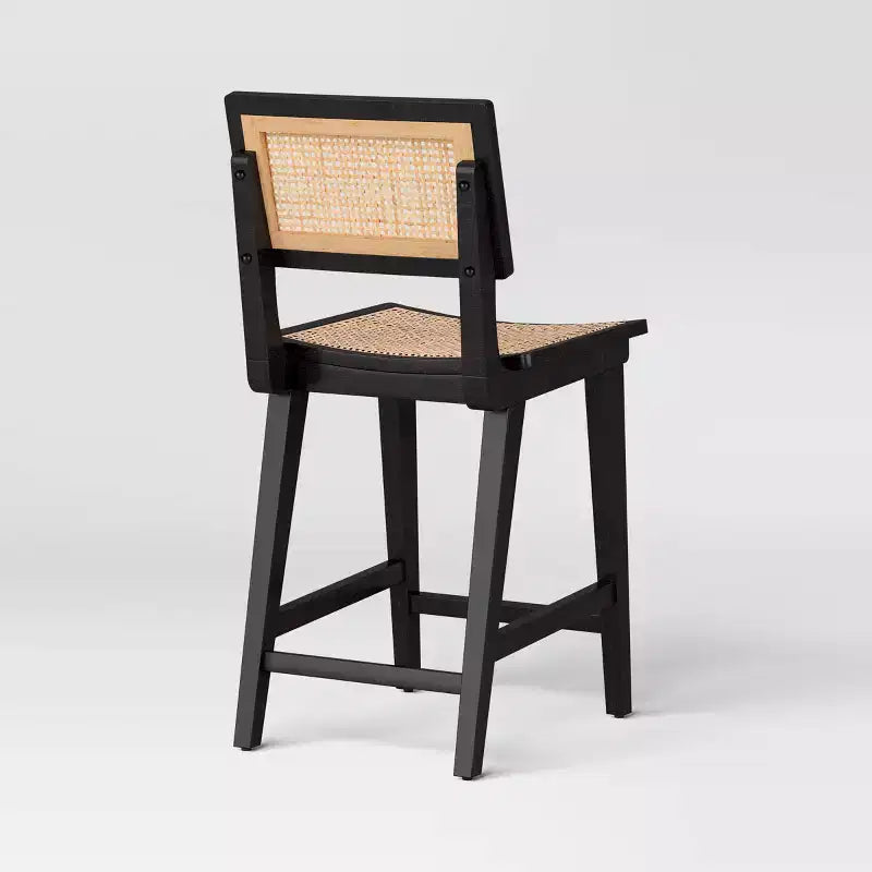 23.62 Tormod Backed Cane Tabouret de bar avec repose-pieds hauteur comptoir – Threshold